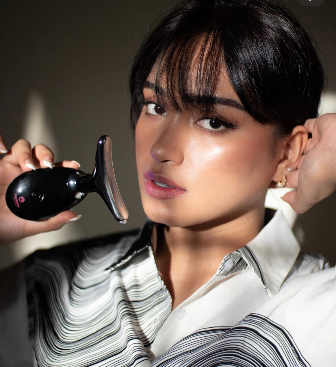 Skin Glow Handset